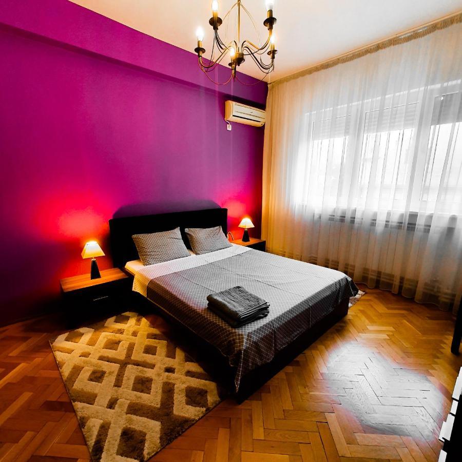 City Center Apartment Bukarest Exteriör bild